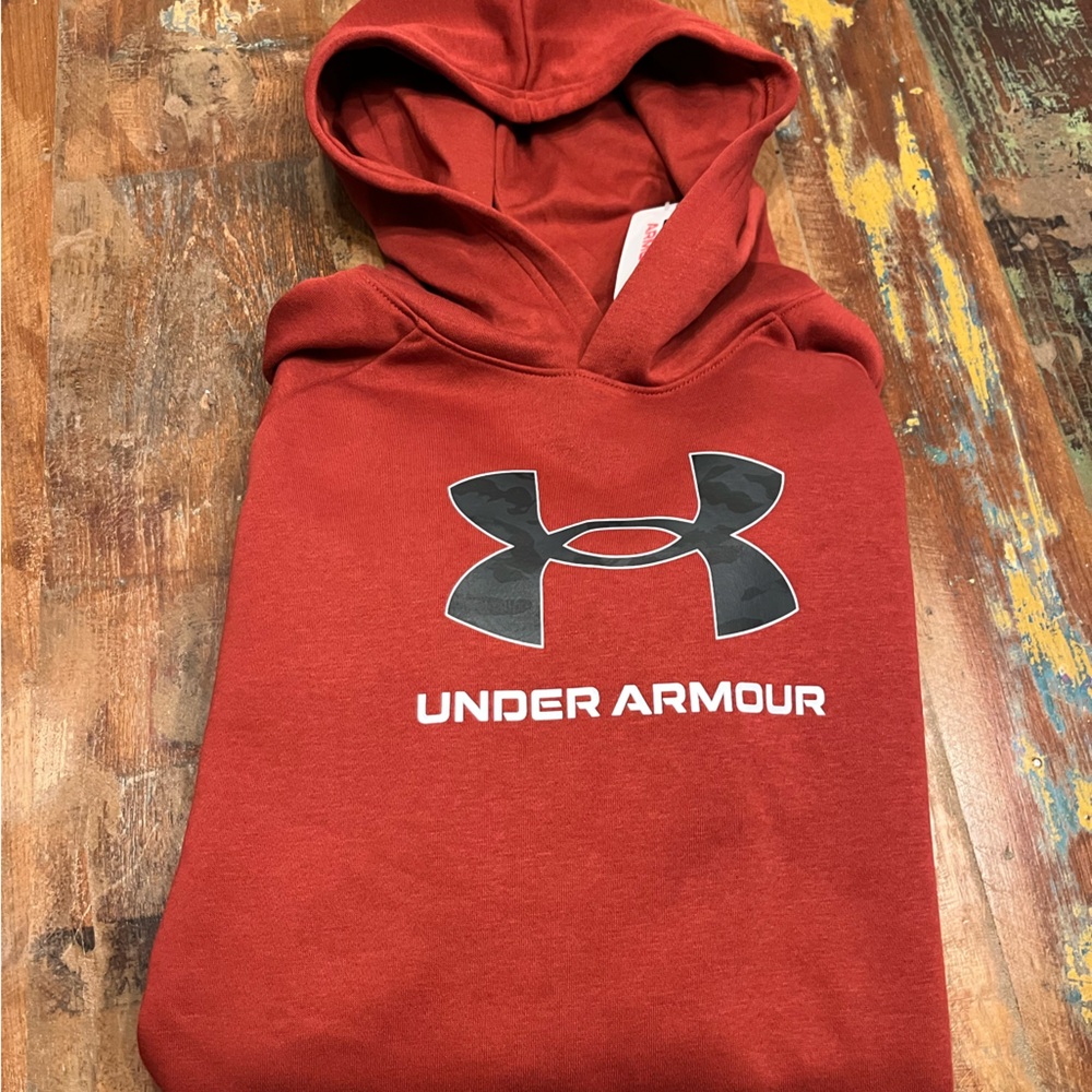 NWT Under Armour Boys Hoodie